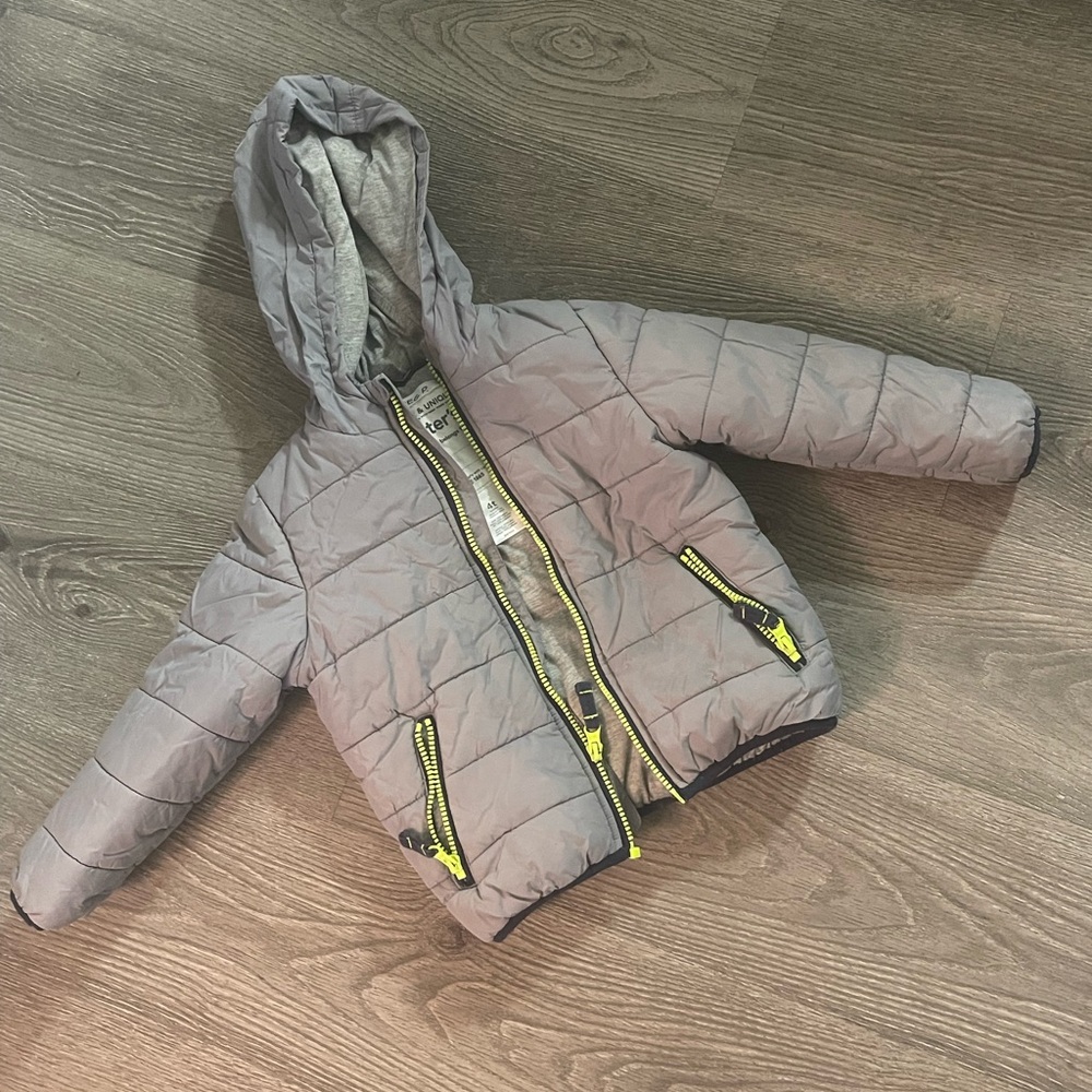 toddler boys Carter’s sz 4t gray puffer jacket